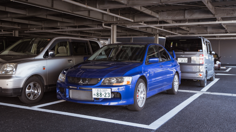 Illustration for article titled A Look Inside Autobacs: Japan's Fascinating Auto Parts Megastore